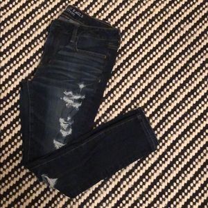 America Eagle distressed jegging